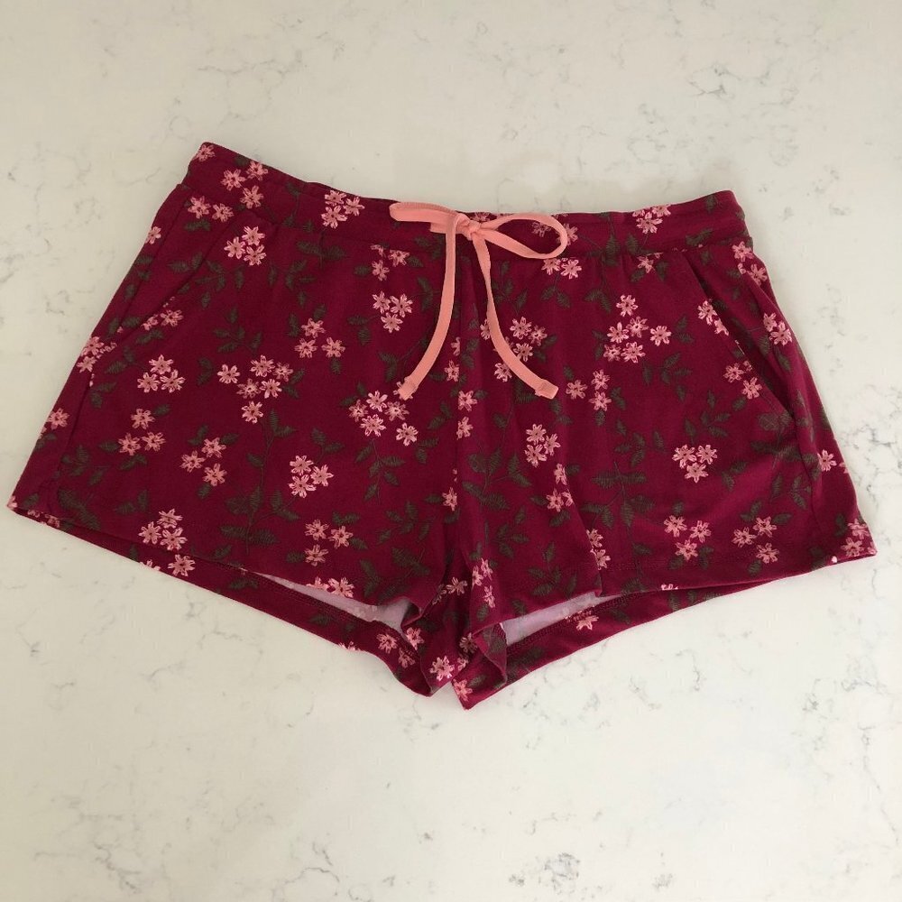 la Vie en Rose Athleisure Pull On Poly Floral PJ Shorts Burgundy Pink Sz M NWT - Picture 1 of 8